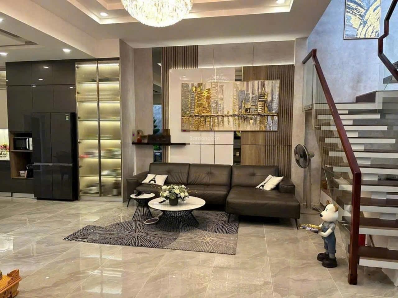 Chính chủ cần cho thuê Villa MT Đường Nguyễn Minh Hoàng P.12 Q.Tân Bình ngay khu K300.