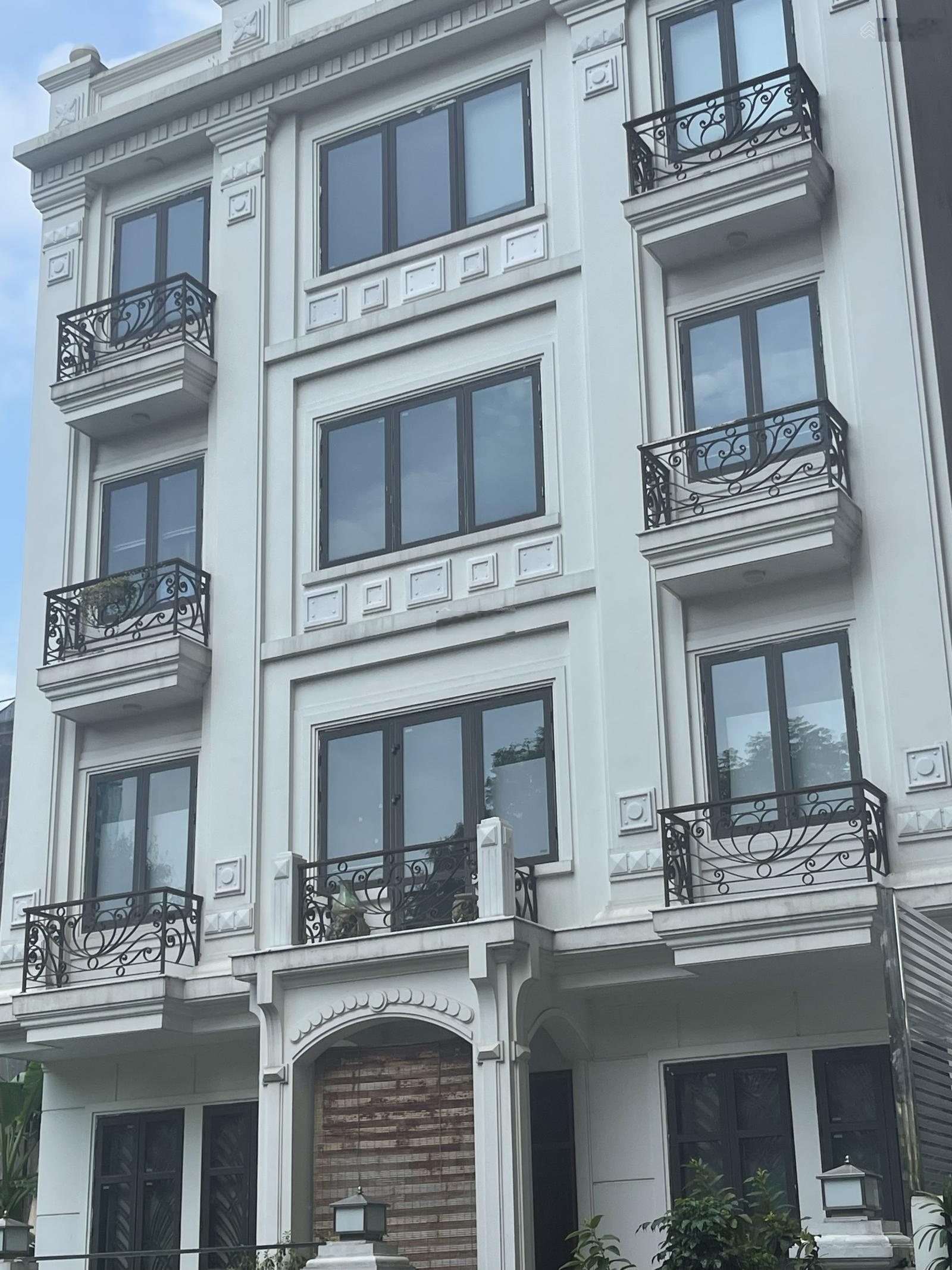 Bán nhà riêng 45m2 lô góc cực thoáng