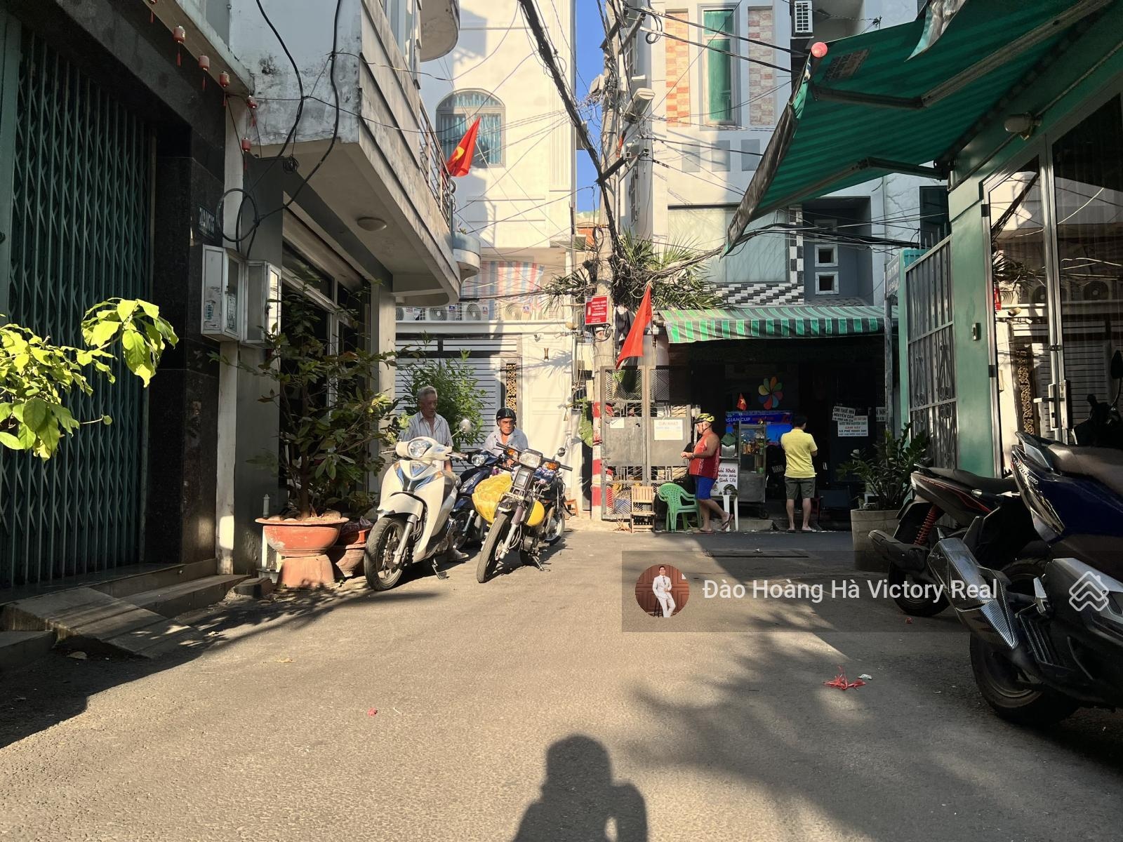 Bán nhà 2 mặt hẻm xe hơi 6m tại Nguyễn Bặc (sát chợ Phạm Văn Hai), DT: 3.7 x 11m, Giá chỉ 7.6 Tỷ TL