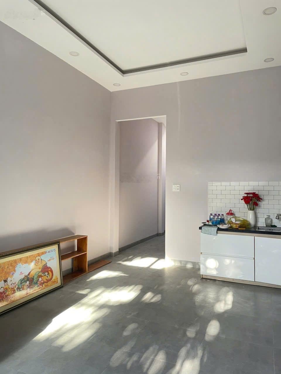 Cần bán căn nhà mới ngay hẻm ô tô Xóm Chiếu, cách kđt vĩnh điềm trung và siêu thị Go chỉ