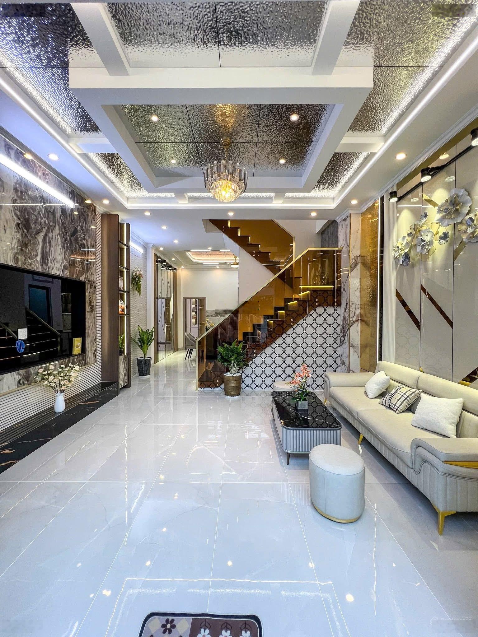 Bán Nhà Lâm Văn Bền cạnh Lotte Quận 7 - DT ngang 5m dài 15m đẹp Long Lanh Chỉ 7Tỷ