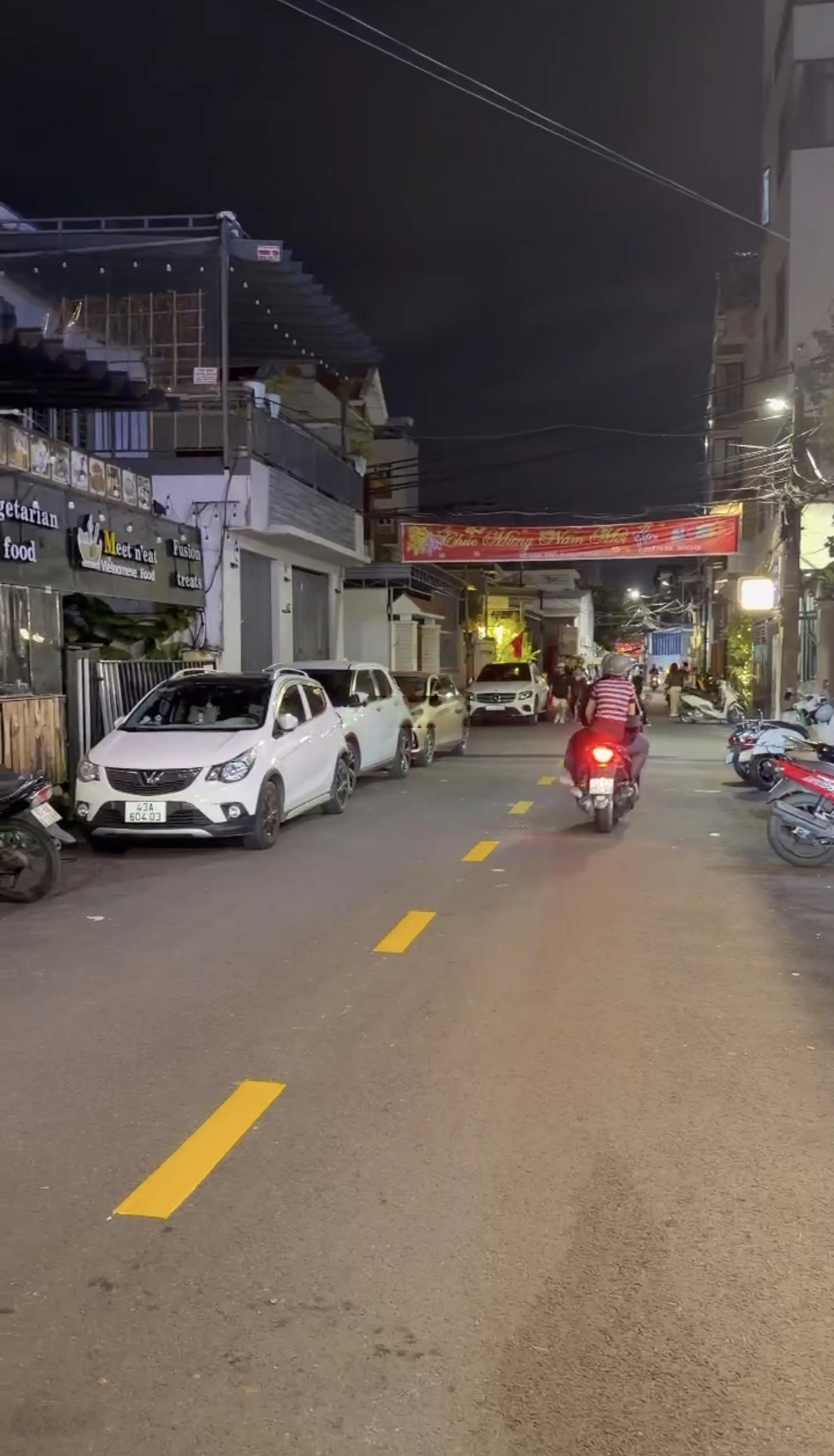 Bán gấp nhà Phan Thúc Duyện, P.Mỹ An, DT 136m2 ngang 6m, đang cho thuê, dòng tiền sẵn, giá 22 tỷ