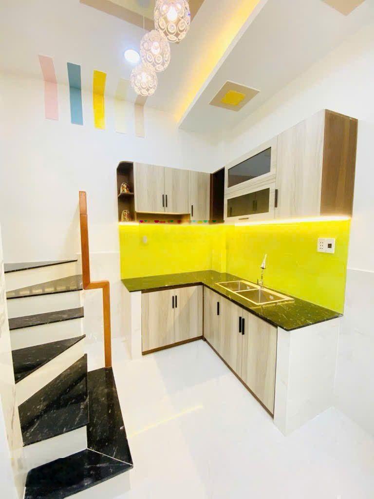 Nhà mới quận 8 - hẻm 6m - ngang 4.8m - 35m2 - 3.55 tỷ - chủ đi định cư
