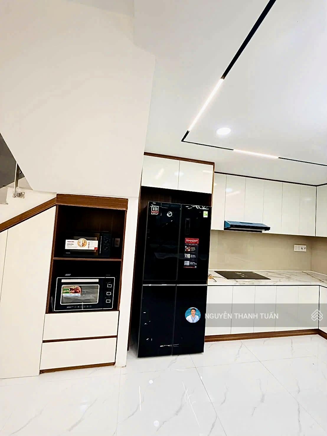 Bán gấp nhà mới 5 tầng xe hơi ngủ nhà sát MT, gần ĐH Bách Khoa 63m2(4.3x15)/14.2 tỷ (TL) gọi ngay