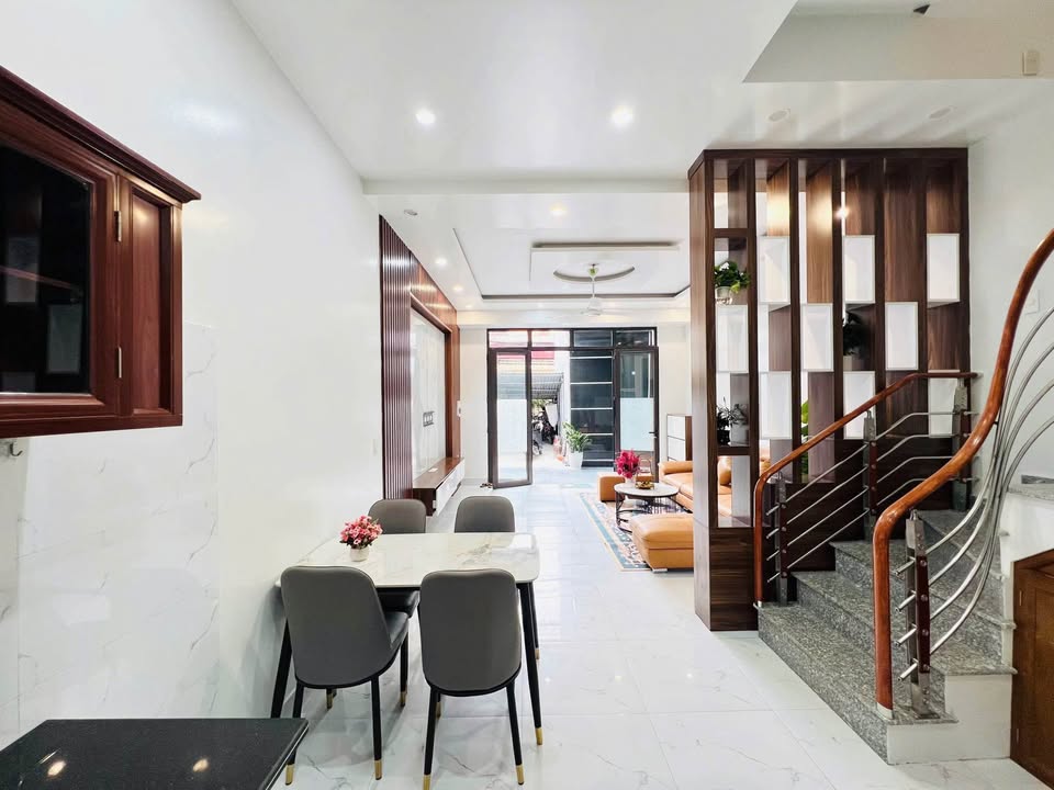 Bán nhà riêng quận Hải An thành phố Hải Phòng, giá 2,89 tỷ