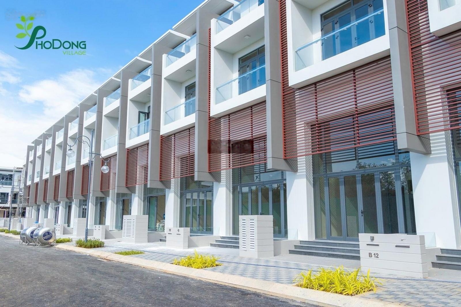Cần bán nhà phố vườn Phố Đông Village Quận 2 khi chủ đi nước ngoài, giá chỉ 12,7 tỷ. ĐT 0908137878