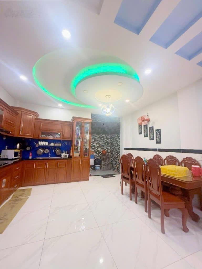 Nhà 3 tầng đẹp, 5x20m, 100m2, hẻm xe hơi Tân Kỳ Tân Quý giá chỉ nhỉnh 7 tỷ