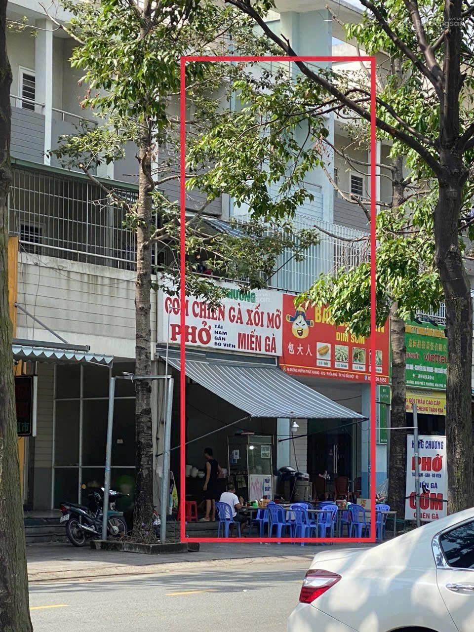 Bán Shophouse 4PN, 6WC, 105m2 giá tốt tại Huỳnh Thúc Kháng, phường Bình Dương, TPHCM