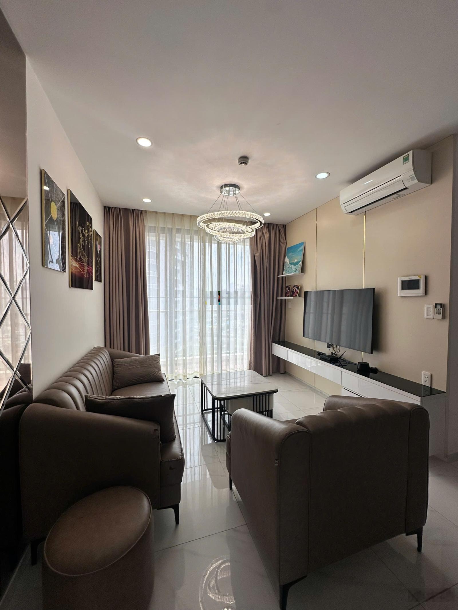 Bán căn hộ 3PN Precia diện tích 100m2 view Đông Nam tầng cao full nội thất đẹp giá 8.3 tỷ bao thuế