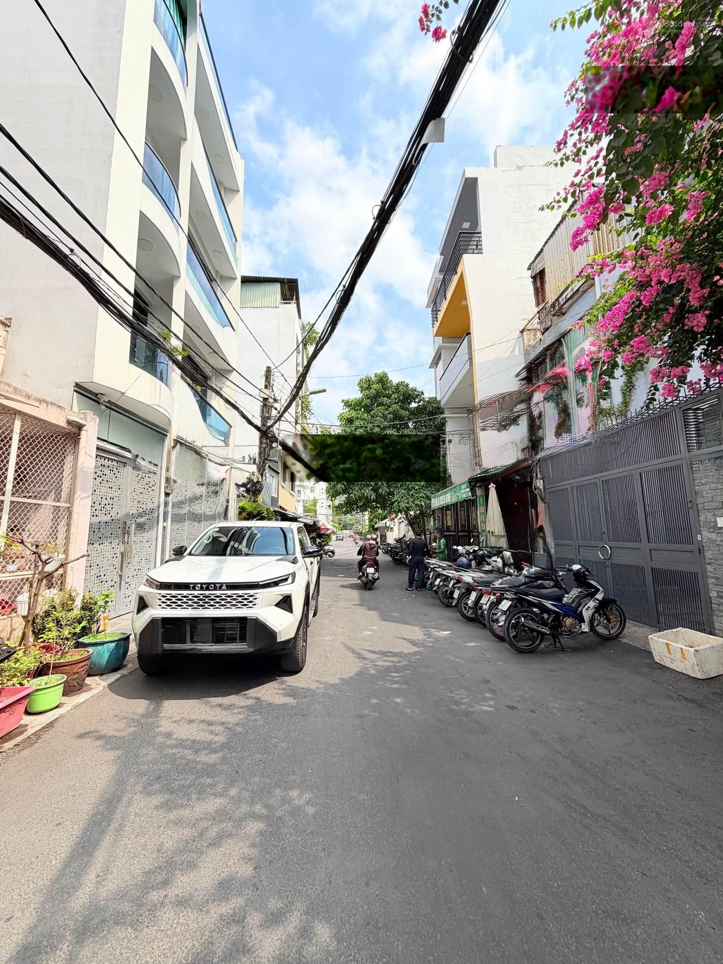 Bán nhà vị trí đẹp TÔ HIẾN THÀNH quận 10, 55M2 ngang 4.4m Mặt tiền hẻm 10m, nhà hiếm trong khu vực