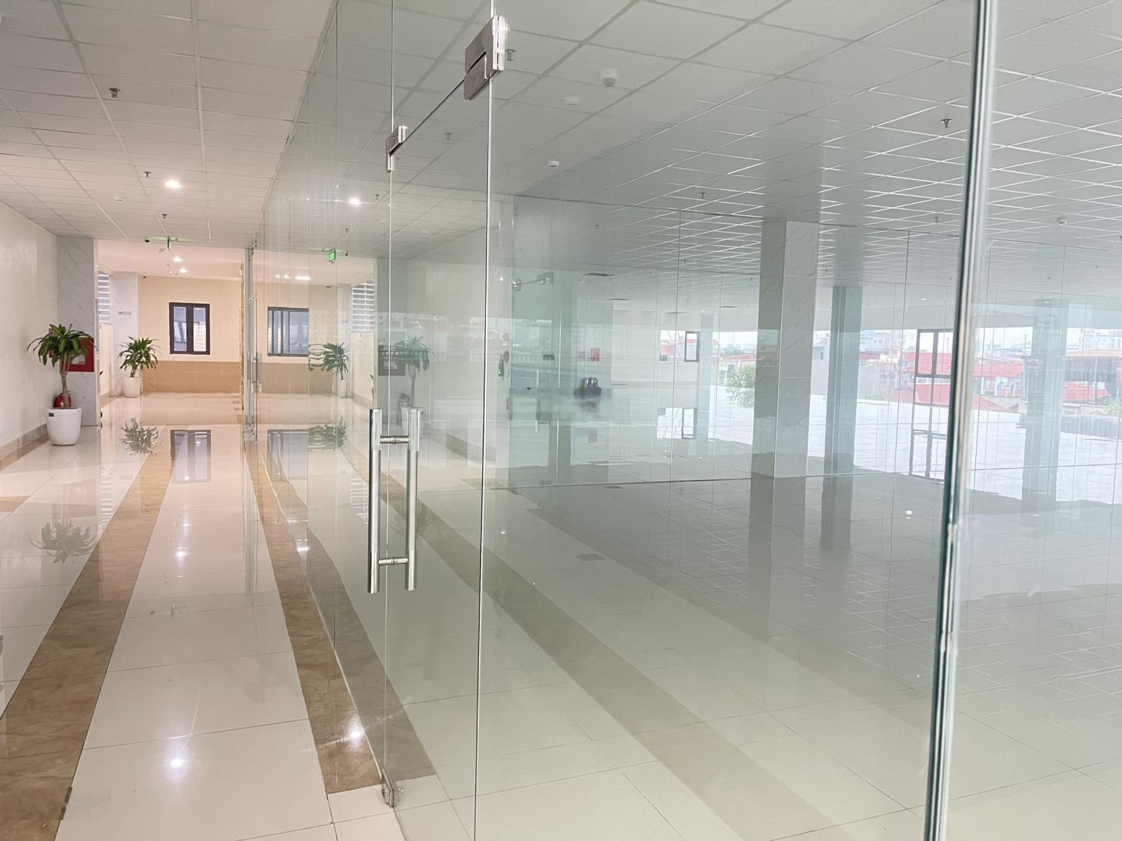 Cho thuê văn phòng thành phố Bắc Ninh diện tích 175m2 thông sàn. LH 0978862636
