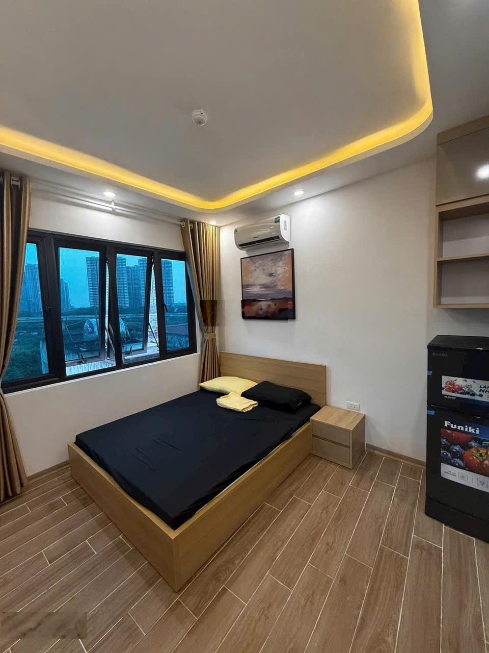 Hiếm phố văn cao tt ba đình 45m2 - mt 6.5m - 2 tàng - 16.5 tỷ tl - ô tô đõ cửa - kinh doanh đỉnh