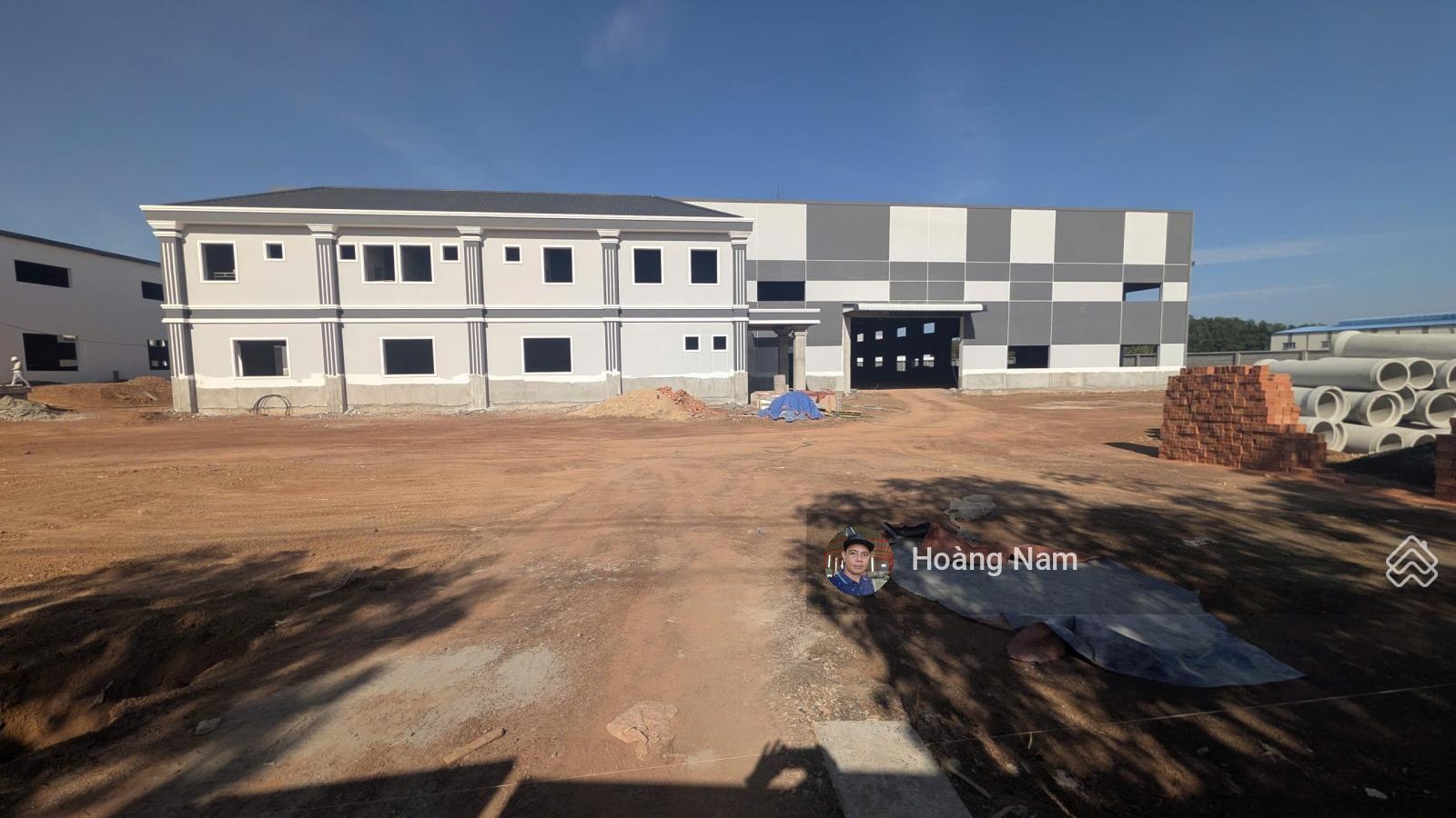 Cho thuê xưởng mới 100%. dt 2ha. bàn giao ngay