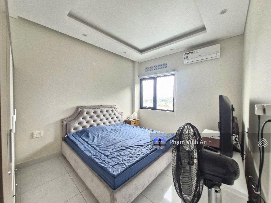 CHDV 6 tầng mặt tiền kinh doanh gần Đặng Văn Bi - 122m²(5x24.4m) sẵn nội thất, thang máy