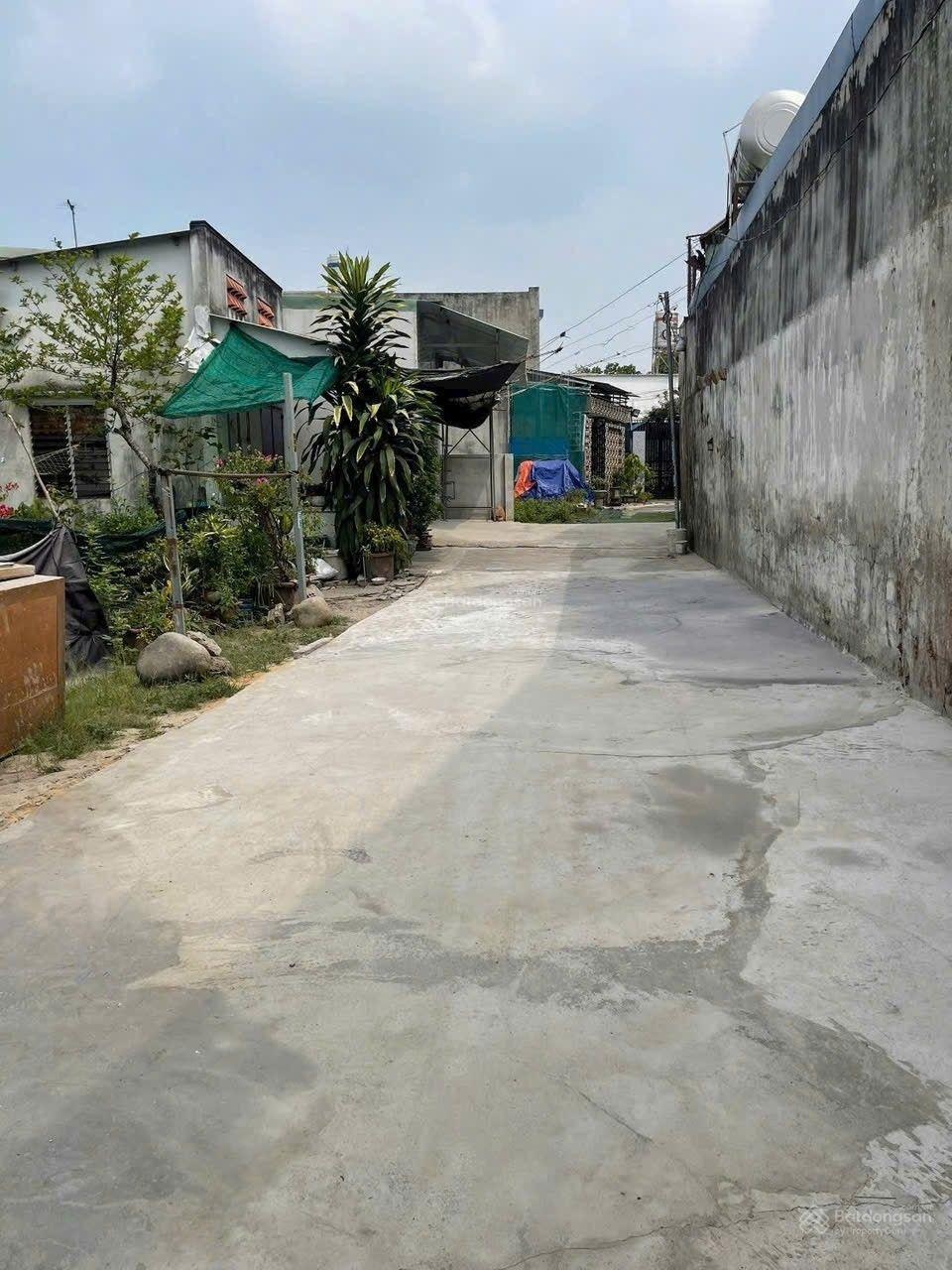 Đất định hòa 10x17m2 thổ cư 100m2 mà giá chỉ 2.1tỷ nhanh tay khách ơi đường 4m ôtô
