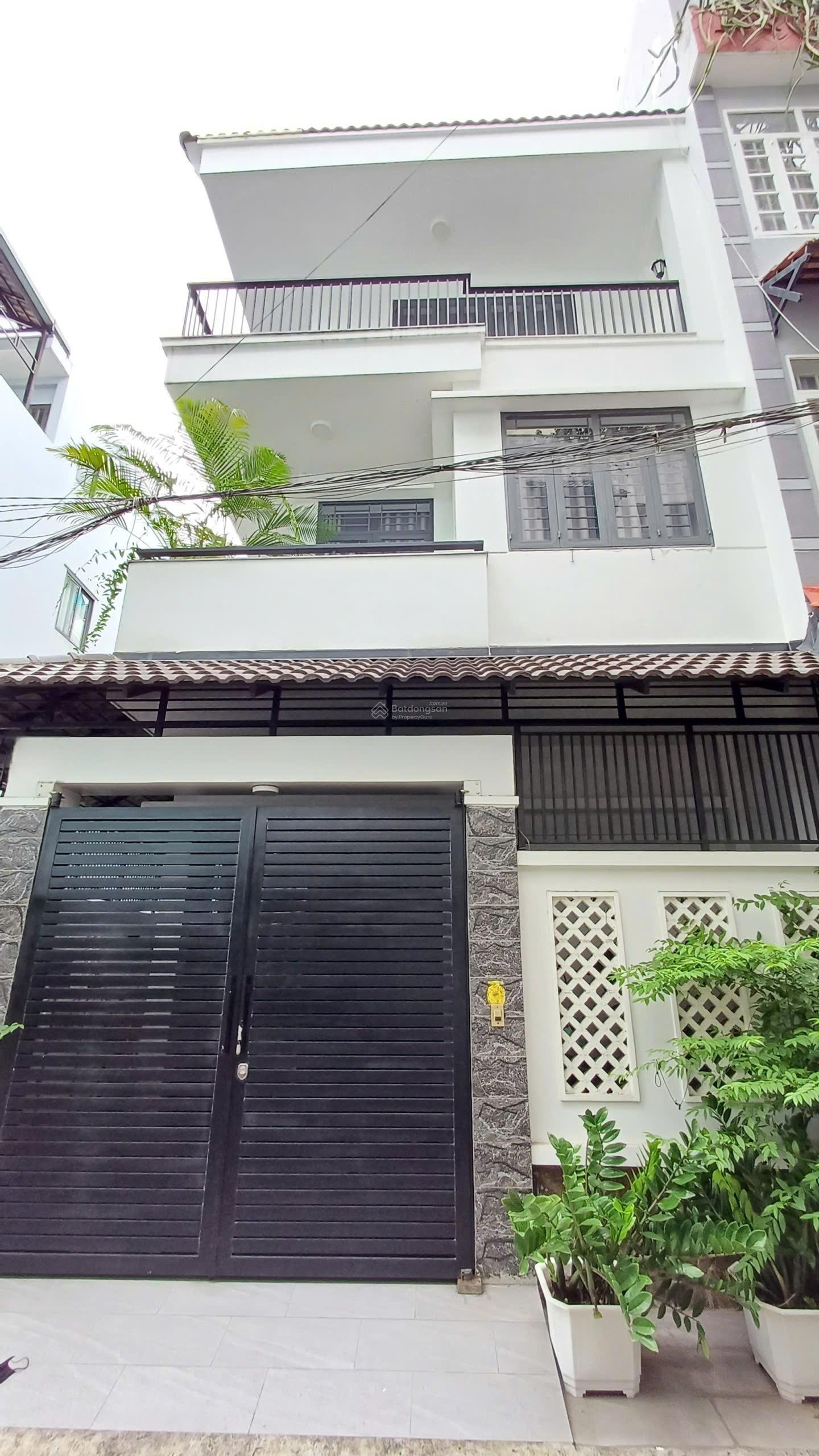 NHÀ ĐẸP, HẺM 8M - KHU VIP CMT8 - 6X13m, 3 TẦNG - Cam kết chuẩn 100%