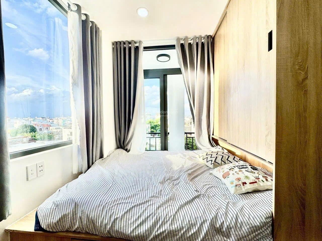 Bán nhà mặt tiền 3 tầng đường Tân Phước, phường 6, quận 10, DT 39m2. Giá 11,4 tỷ