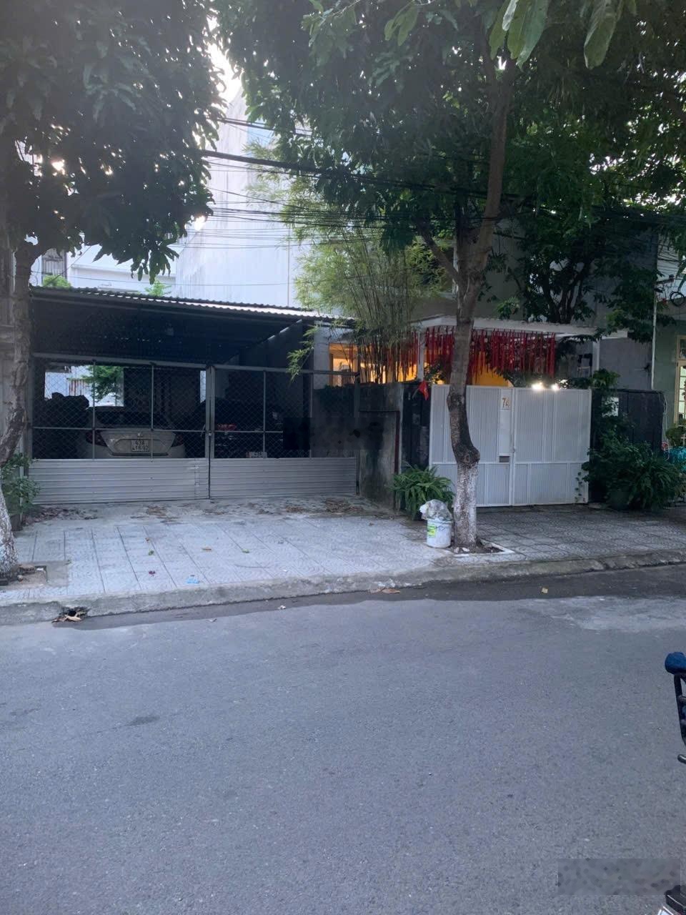 Bán lô đất MT 5m5 gần Khúc Hạo - DT 100m2 ngang 5m - 78tr/ 1m2