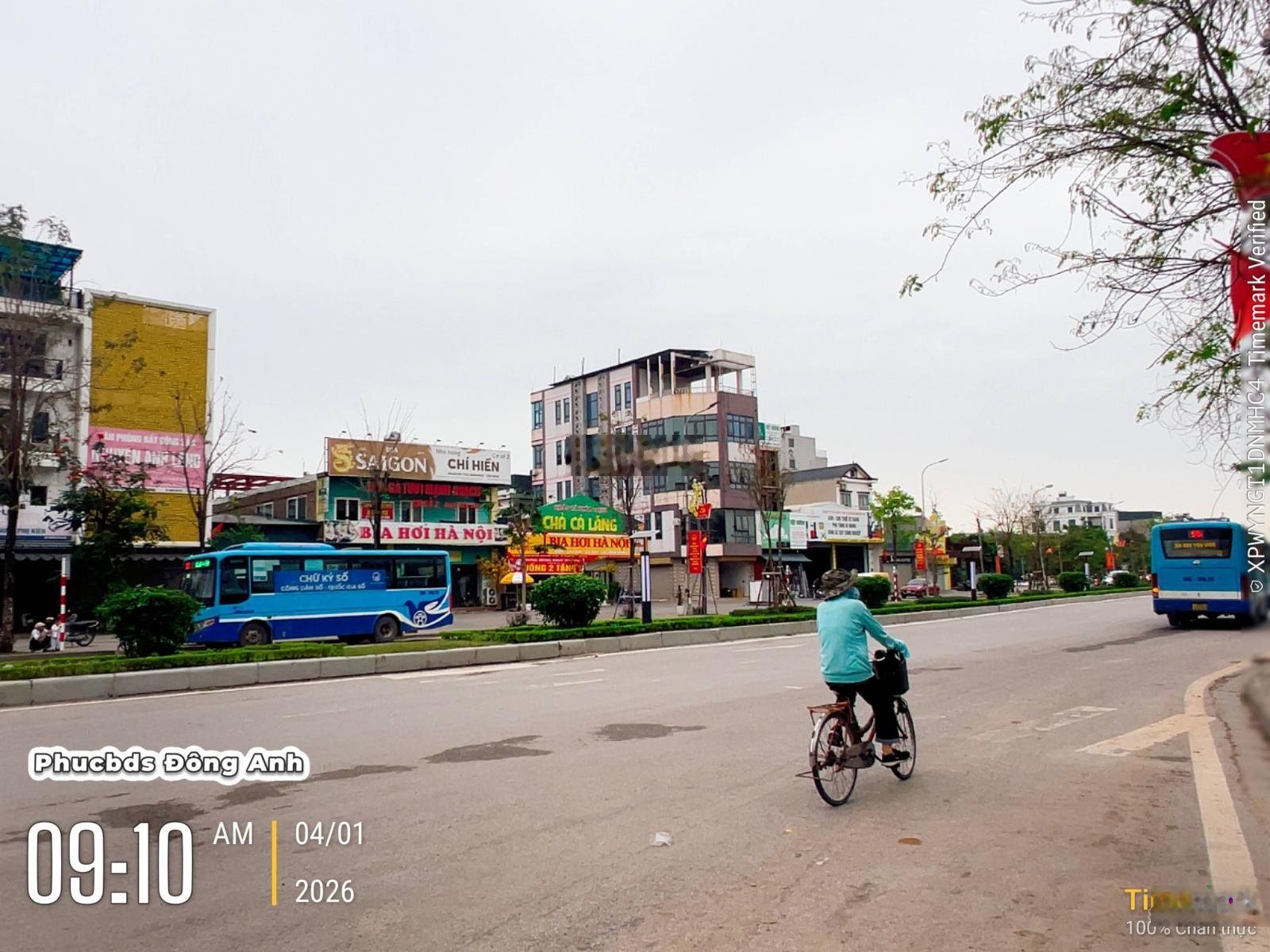 Đất đấu giá - TRUNG TÂM HÀNH CHÍNH XÃ PHÚC THỊNH ( NGUYÊN KHÊ CŨ) . Bên cạnh đường đôi LÊ HỮU TỰU