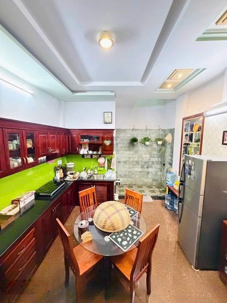 Bán Nhà 1/ HẺM XE TẢI 7M Hà Huy Giáp, P.Thạnh Lộc _ 4m x 15m, 4 Tấm_ Giá: 6.5 Tỷ TL