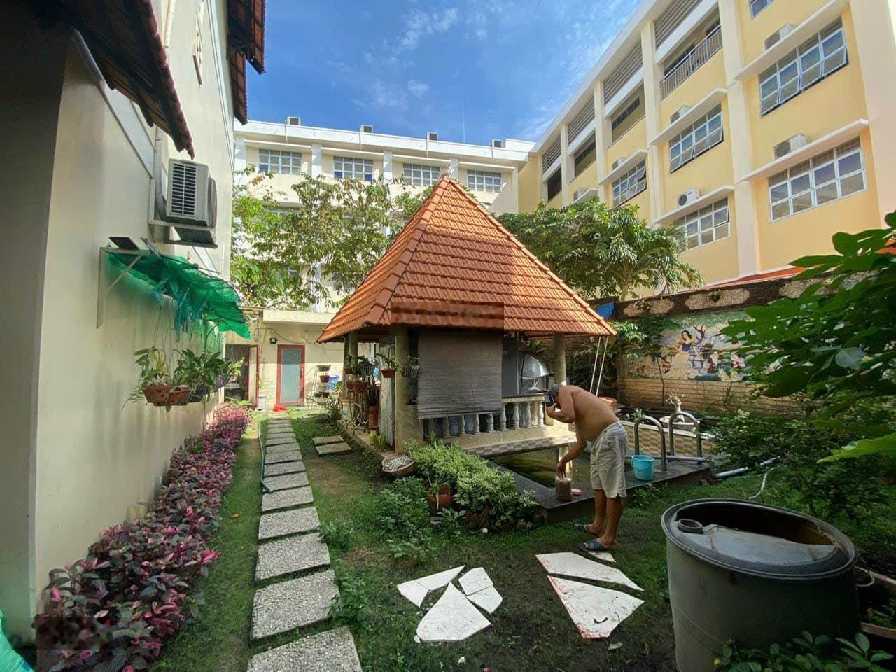 Bán Nhà Hẻm 38 Đường Nguyễn Văn Trỗi, Phường 15, Phú Nhuận, 6x30m, 2 Mặt Tiền Trước Sau