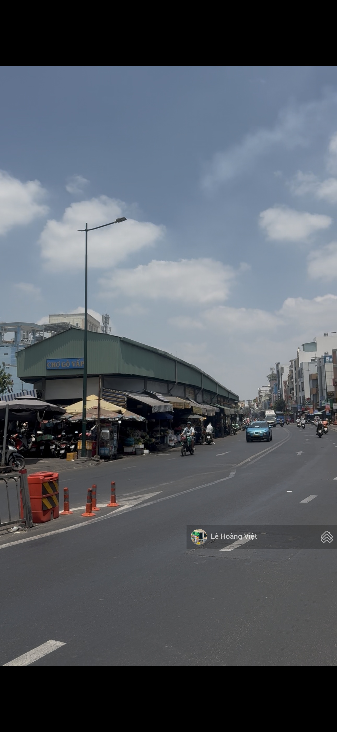 1 sẹc đối diện cổng Đại học công nghiệp và chợ gò vấp - Đường trước nhà 5m - 3 tầng - chỉ hơn 5 tỷ