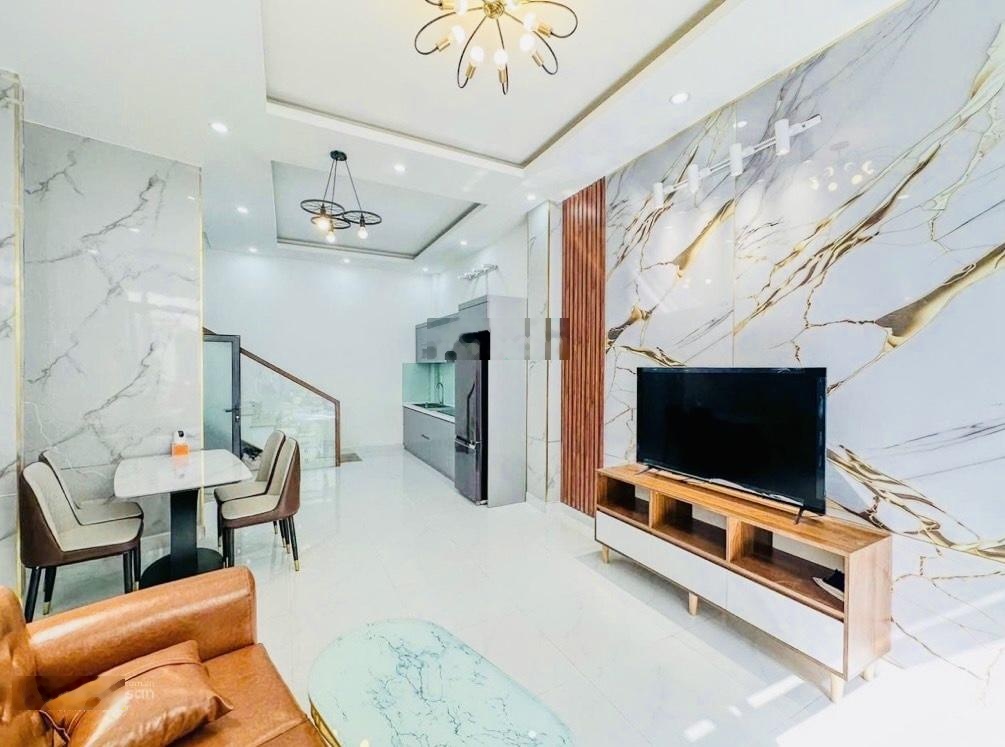NHÀ MỚI Ở NGAY HXH BÌNH TRỊ ĐÔNG gần CHỢ đầy đủ tiện ích xung quanh