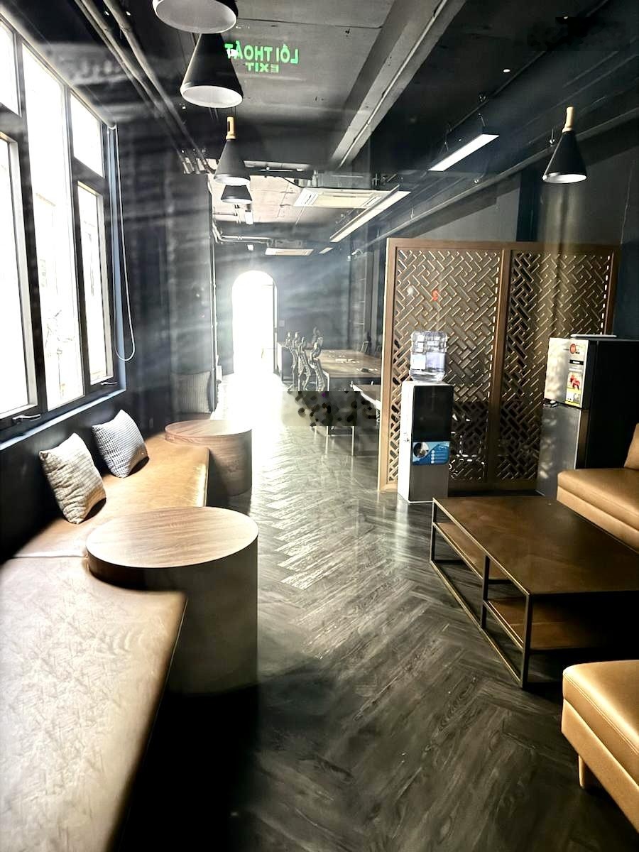 Bán tòa Mặt phố lô góc Khâm Thiên 105m2*7TTM*53tỷ, gà đẻ trứng vàng 1,2tỷ/năm (~500tr/m2)