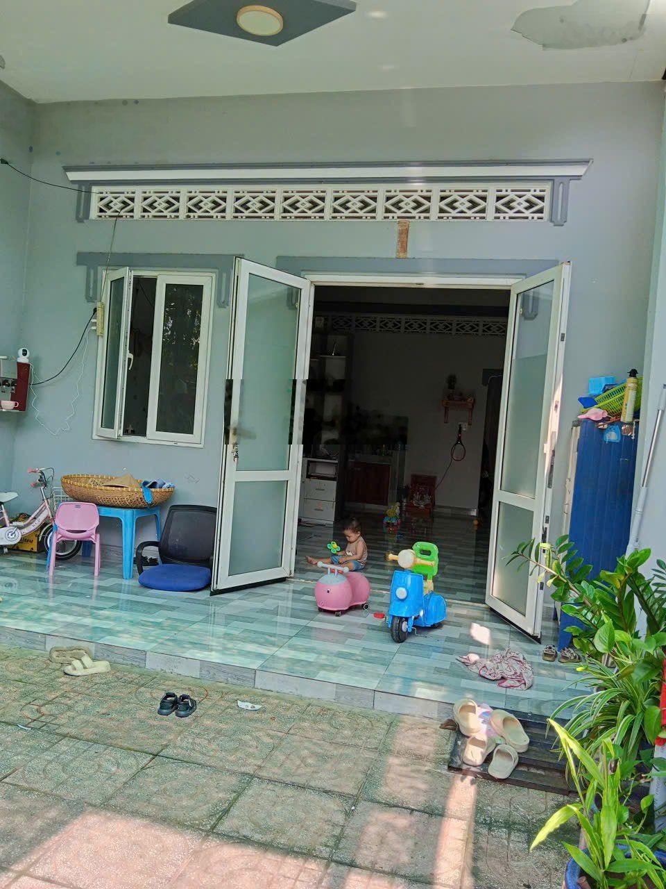 Bán nhà riêng diện tích 113m2 tại Hiệp An Thủ Dầu Một. Liên hệ chính chủ. Quyện 0961932777