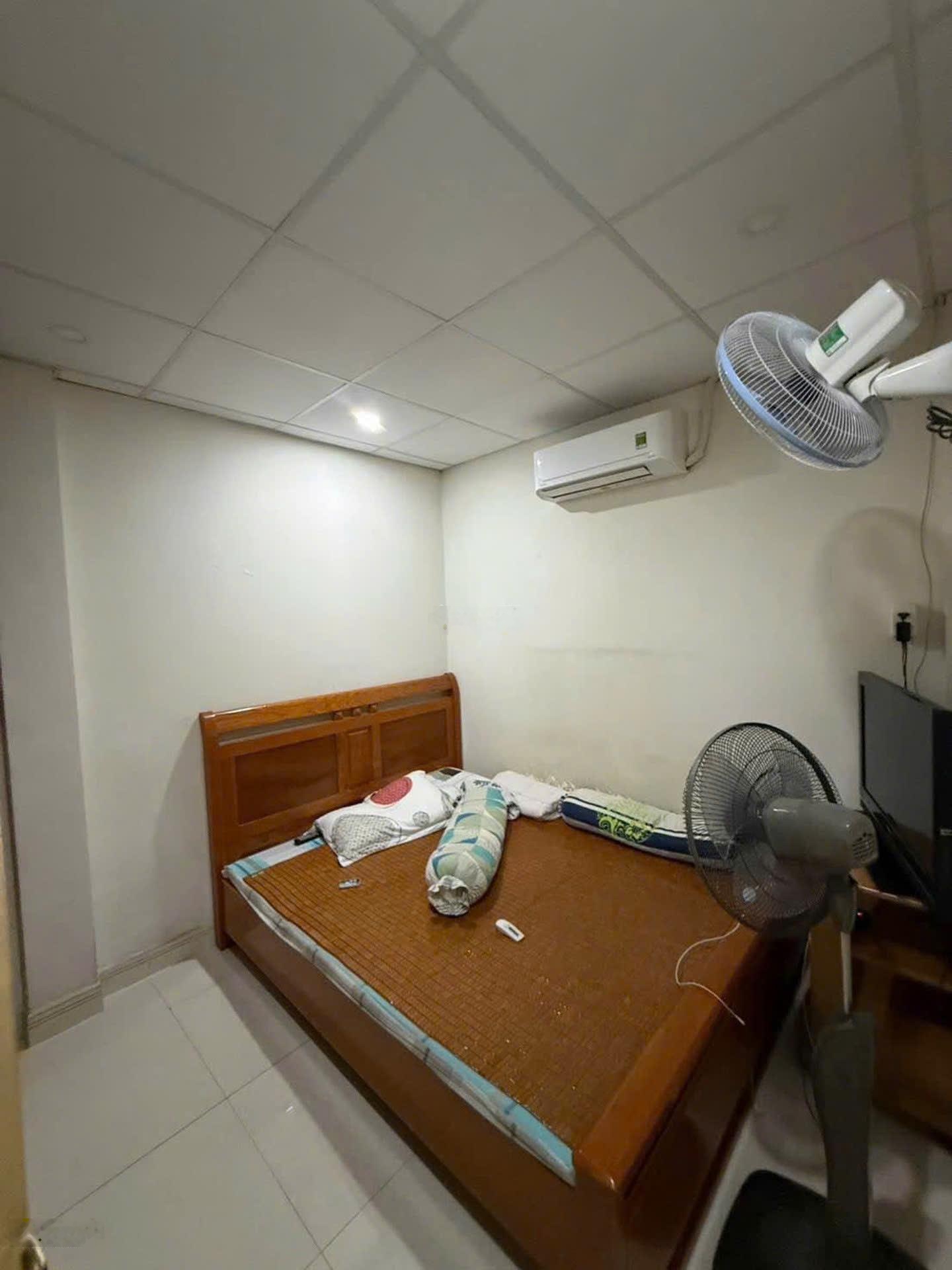 Bán vườn lài ,hẻm m thông ,phường phú thọ hòa ,tân phú , ngang 5m,65m2,chỉ 8.x ty