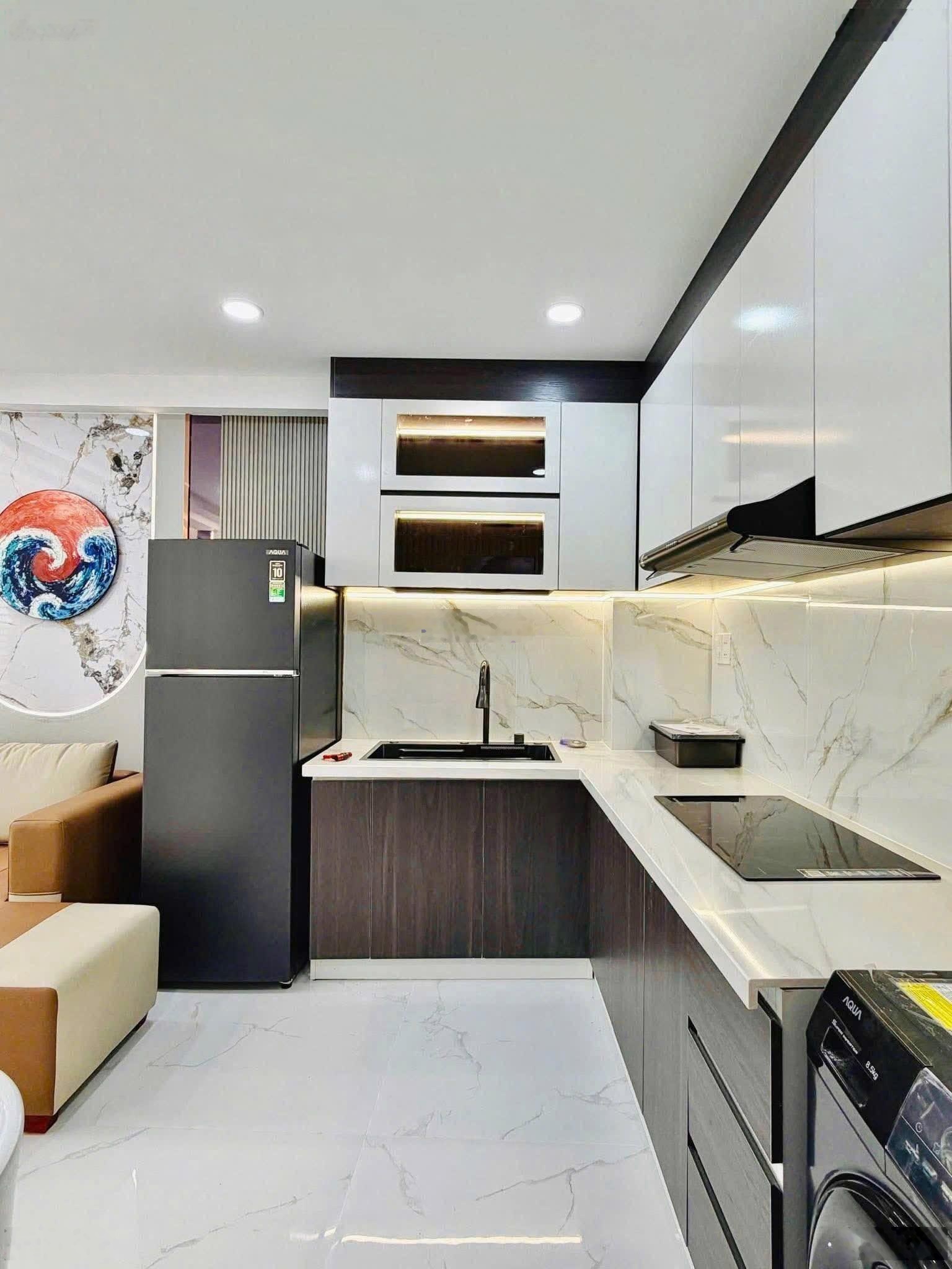 Nhà SHR khu vực hot DT 50m2 giá 2tỷ đường Nơ Trang Long P11 Quận Bình Thạnh
