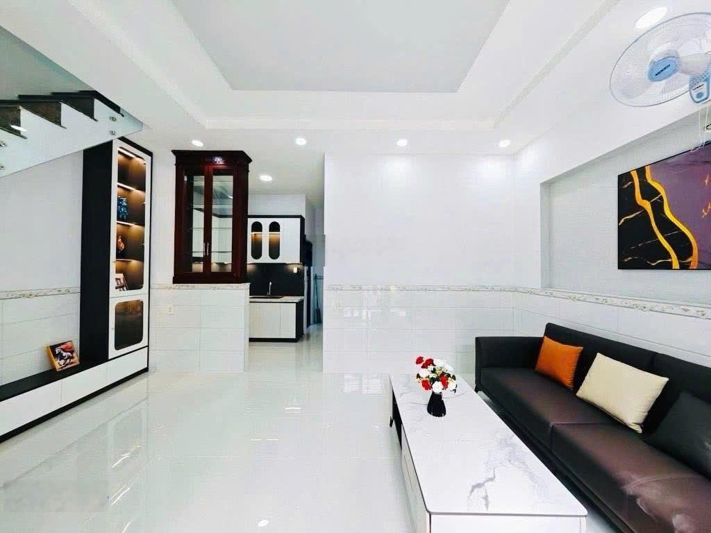 Bán NR 52m2 tại Đặng Thùy Trâm, 2PN, 2WC, 2,35 tỷ, view đẹp