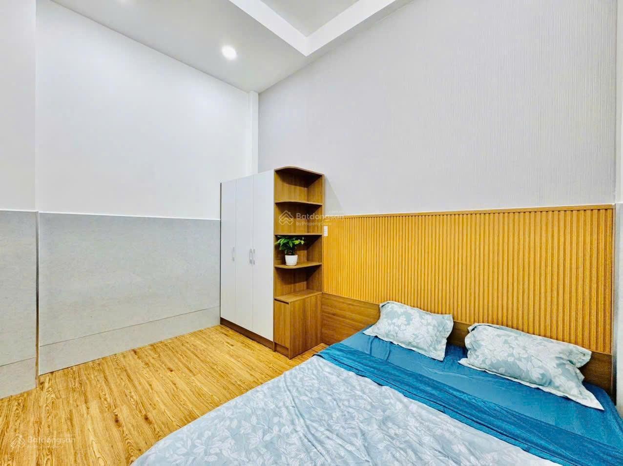 Bán nhà hẻm 3m sát hẻm xe hơi thông đường Phạm Văn Chiêu, P.14, 4,1 x 13, 3PN giá 5.75 tỷ tl