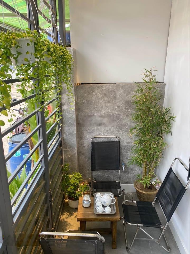 Bán nhà hẻm thông xe hơi đường 339, phước long b, giá 5,6ty tl