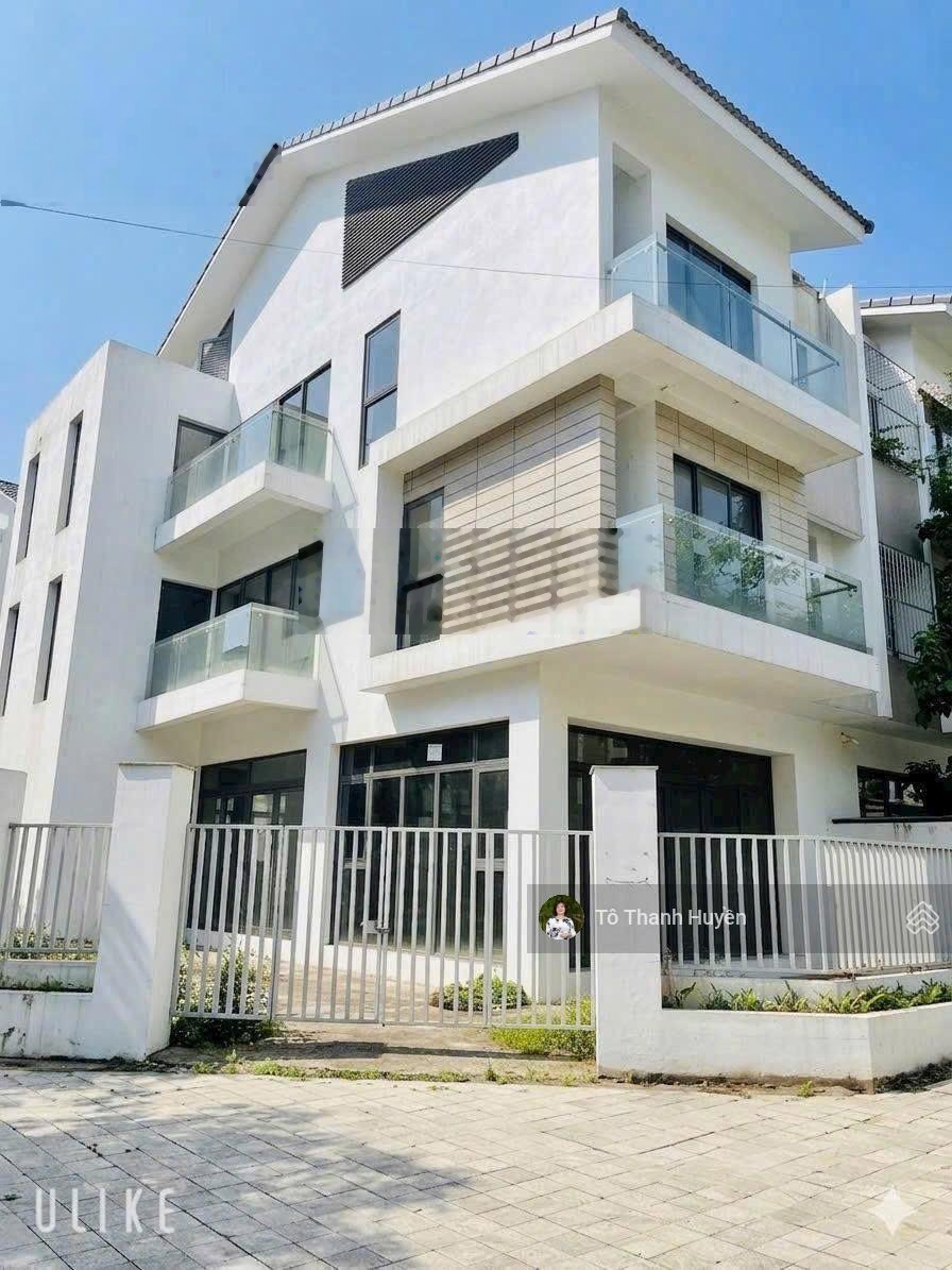 Cắt lỗ sốc 10 tỷ chỉ bán trong 5 ngày biệt thự dương nội lô góc siêu hiếm 226m2 giá nhỉnh 30 tỷ