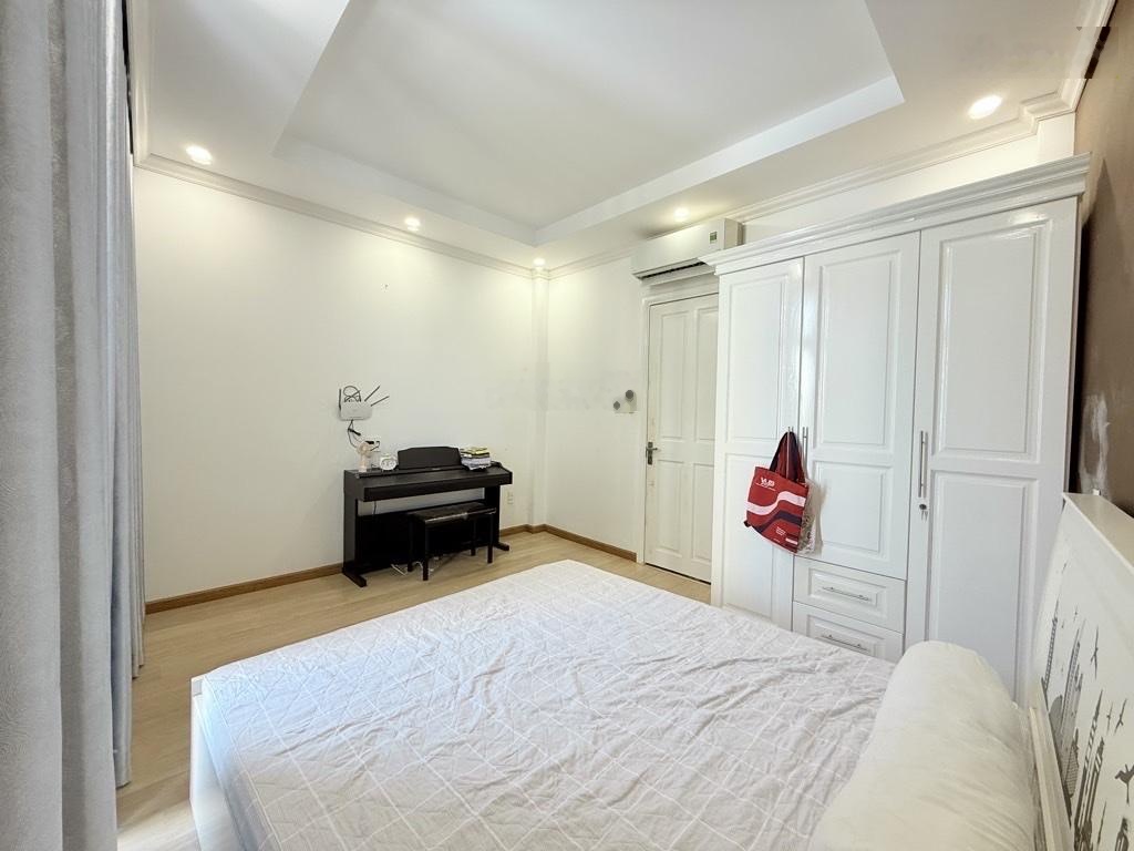 [ GẦN CHỢ BÀ CHIỀU ] Bán nhà mới trung tâm Bình Thạnh ,60 m2 ,4 tầng 4 PN giá 7,x tỷ