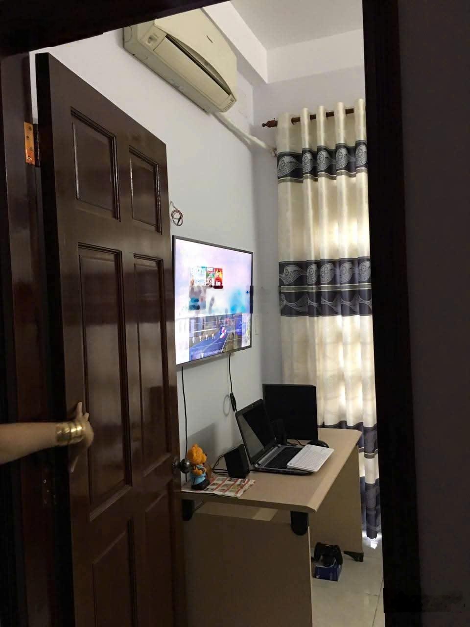 từ đi thuê sang có nhà căn 2PN, 2WC tại Nguyễn Xí, chỉ với 2 tỷ, 38m2, Quận Bình Thạnh, TP.HCM