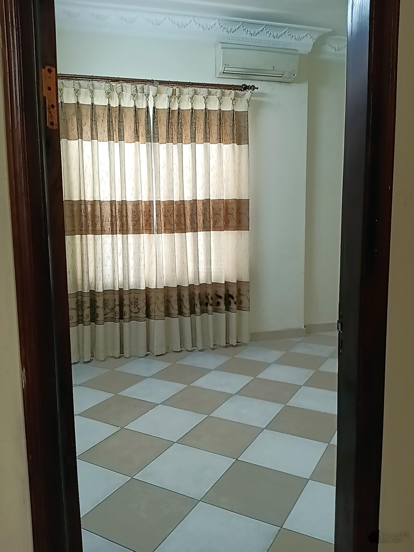 Cho thuê căn hộ riêng 40m - trung tâm quận hoàn kiếm