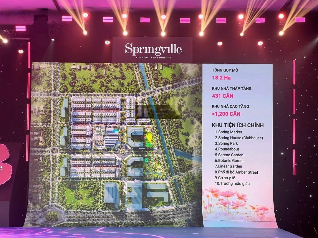 Bán Shophouse Springville đường lớn, đối diện chợ.