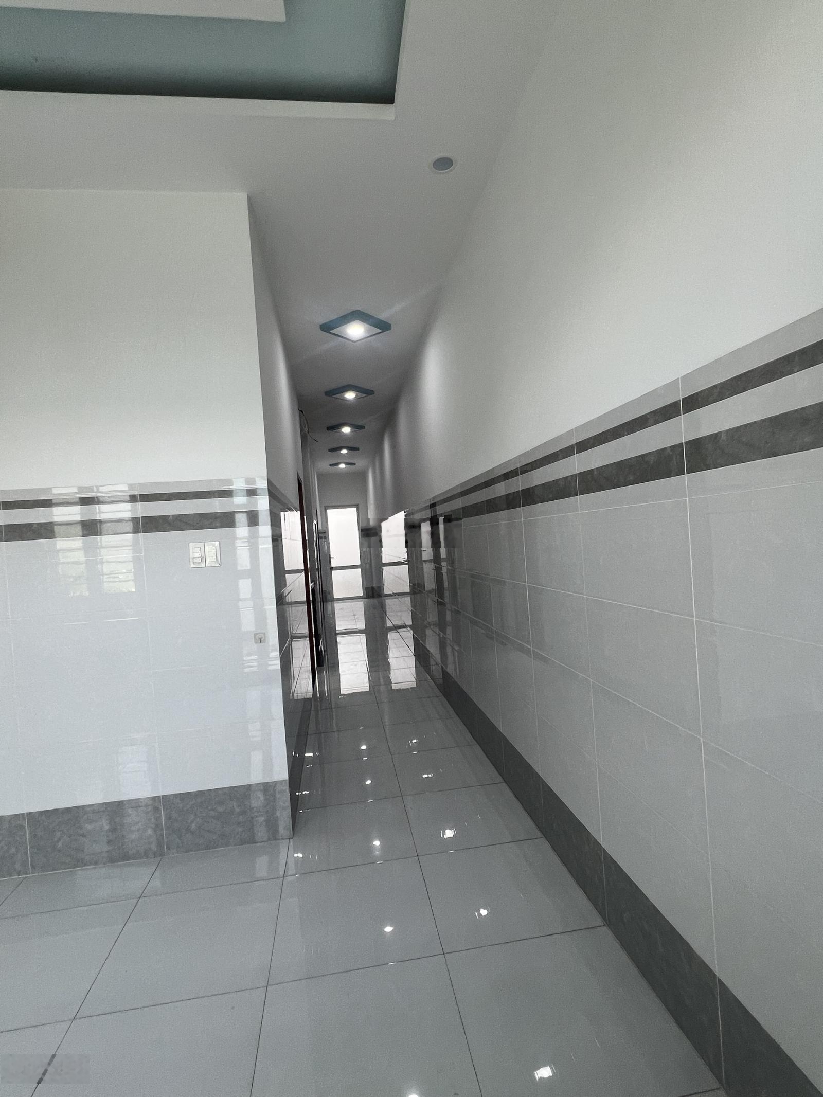 Nhà 1T1L mới đẹp, KDC Tân Phong, đường nhựa vỉa hè rộng, sổ sẵn chỉ 4,7 tỷ