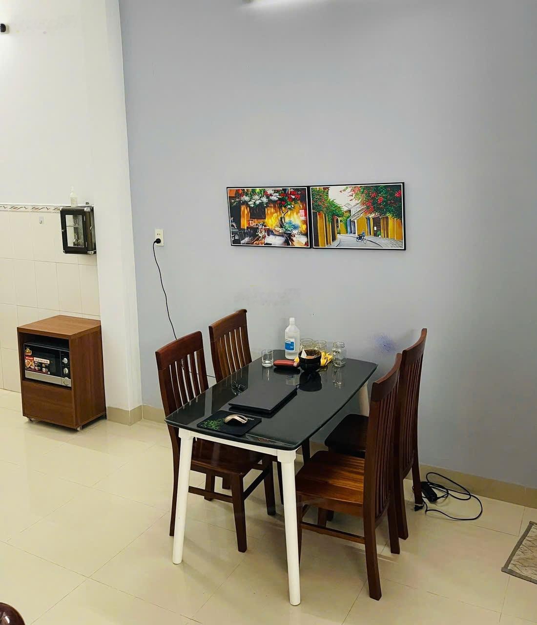 Bán căn nhà 1 trệt + 1 lầu có 3p ngủ công năng đầy đủ