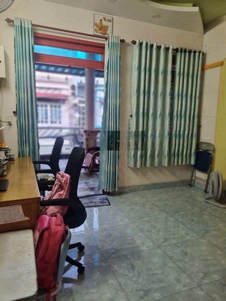 Nhà 2 mặt tiền sát tân kỳ tân quý - 73m2 - 2 tầng - dòng tiền 10tr/tháng - giá 5,65 tỷ tl