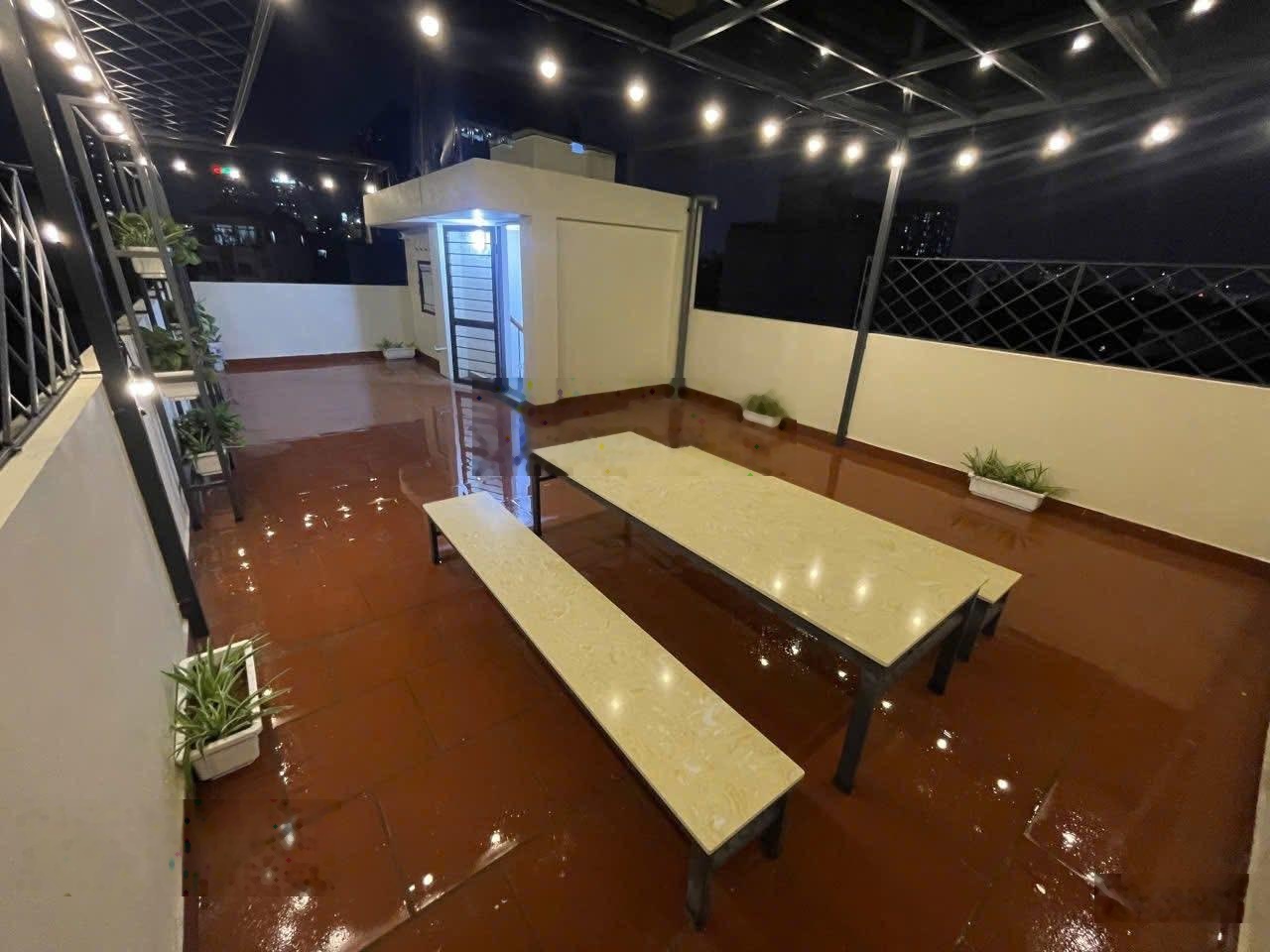 Bán CCMN Vương Thừa Vũ 78m2 8 tầng 16 phòng doanh thu 75 triệu/tháng