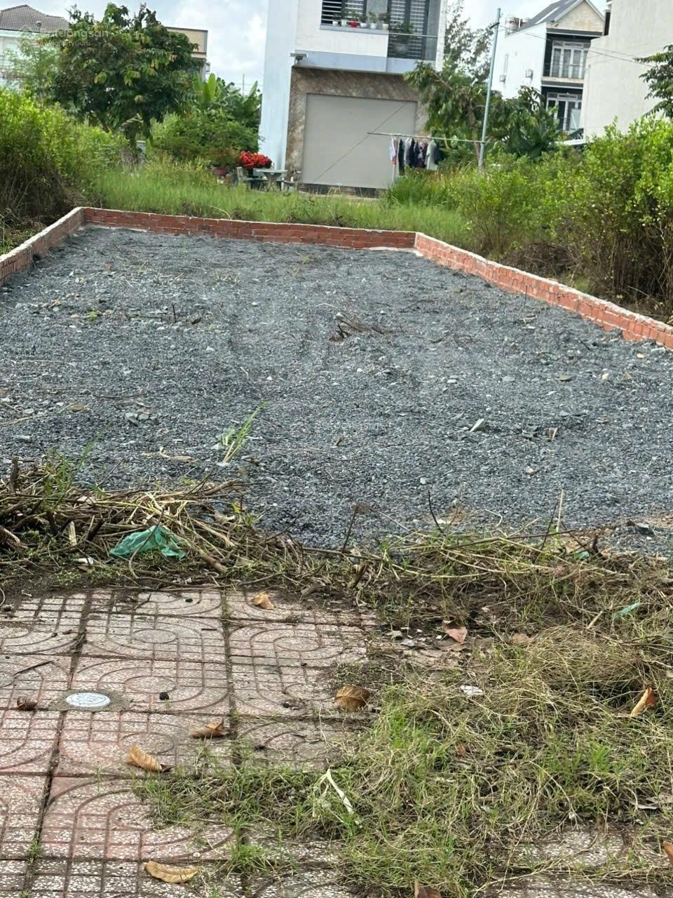 Bán lô đất thuộc dự án Kim Oanh kế bên tái định cư Đại Phước, Nhơn Trạch, ĐN. Dt 5mx20m, lh ngay