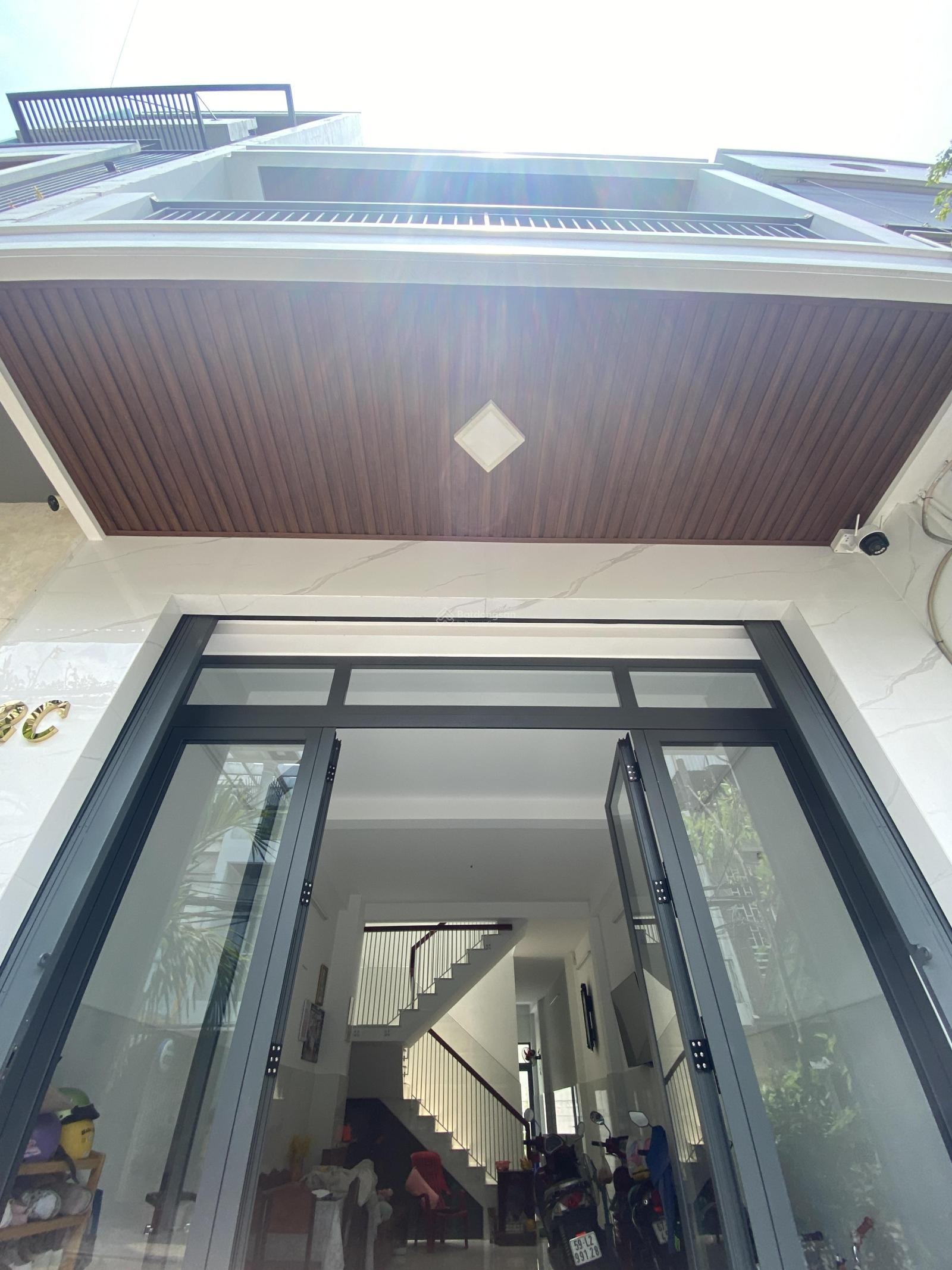 Bán Nhà Riêng tại Bùi Minh Trực, 2,6 tỷ, 20 m2, giá cực chất