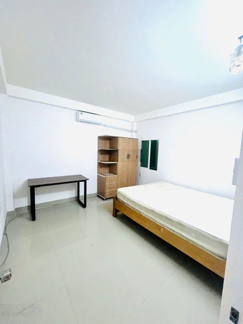 Cho thuê Nhà riêng đầy đủ nội thất tại Nguyễn Khuyến, Bắc Nha Trang, Khánh Hòa, giá rẻ 10 triệu VND