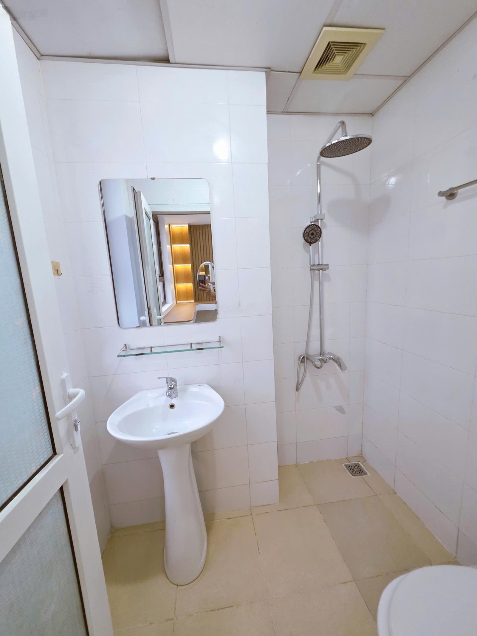 Do không có nhu cầu ở chính chủ cần cho thuê lại căn hộ chung cư tại khu đô thị văn khê, hà đông HN