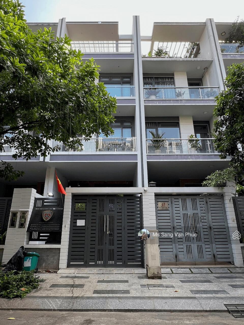 Tầng trệt 5x21m Vạn Phúc City, sàn trống, máy lạnh, lối đi riêng, đường 16m, vị trí đẹp. Giá 10tr