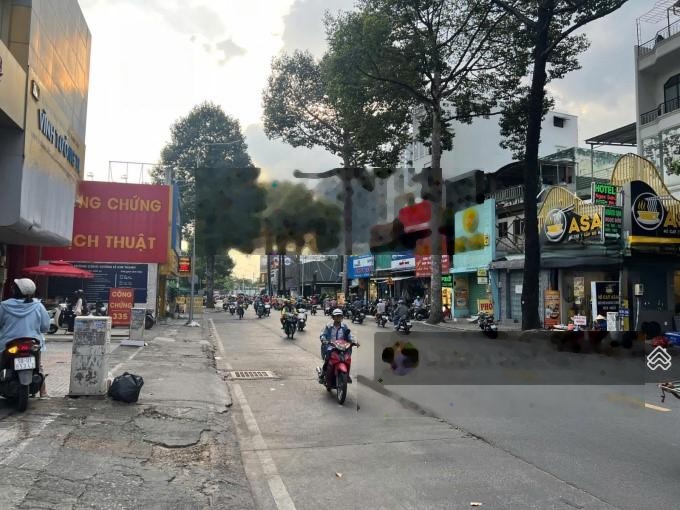 Siêu vị trí building 2 mặt tiền Nguyễn Trãi, Bến Thành, Quận 1. 10x16m (160m2), TN: 350tr/th. 51 tỷ