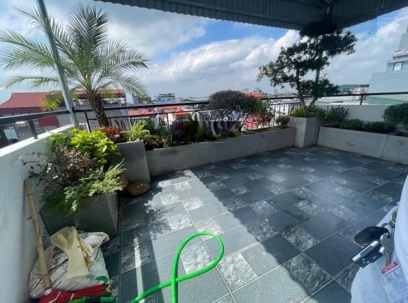 Bán nhà nghĩa đô/ cầu giấy- dt 38m2, 6 tầng thang máy- mt4.1m- trước nhà 3m- thoáng sáng- 10 tỷ
